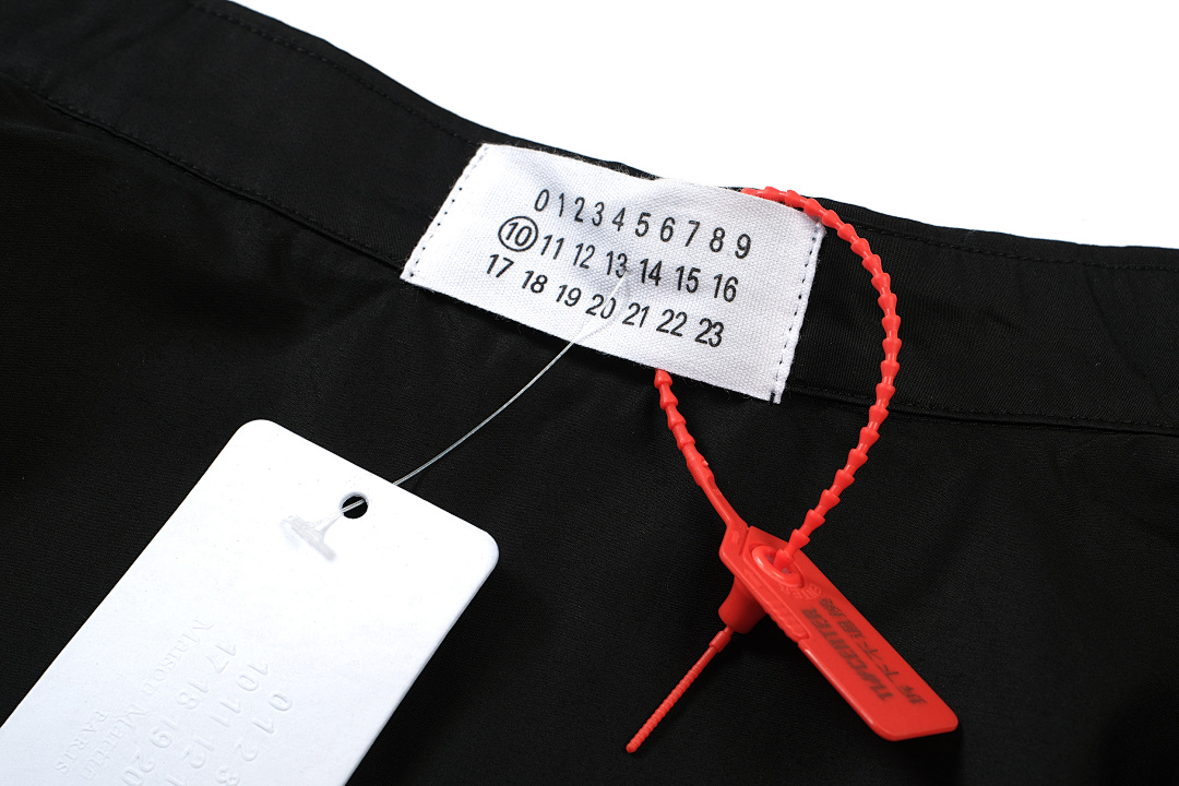 On Running 188 MM6 Maison Margiela LOGO Gum Strap Print Short Sleeve Black White 46 48 50 52 3261# - Image 13