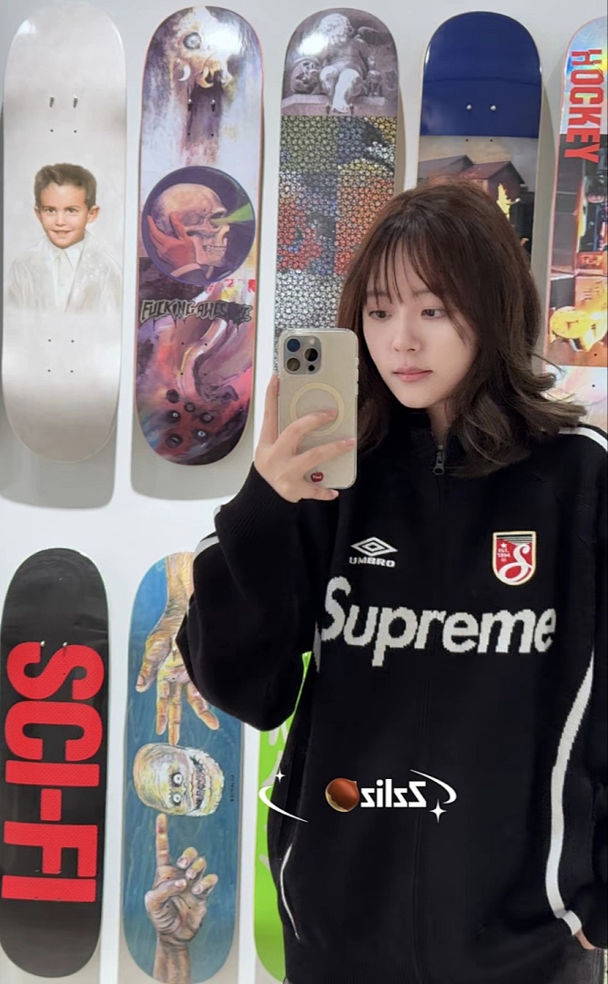 Supreme 398 SS25 Collab Fleece Black Red Purple Light Blue S - Image 54