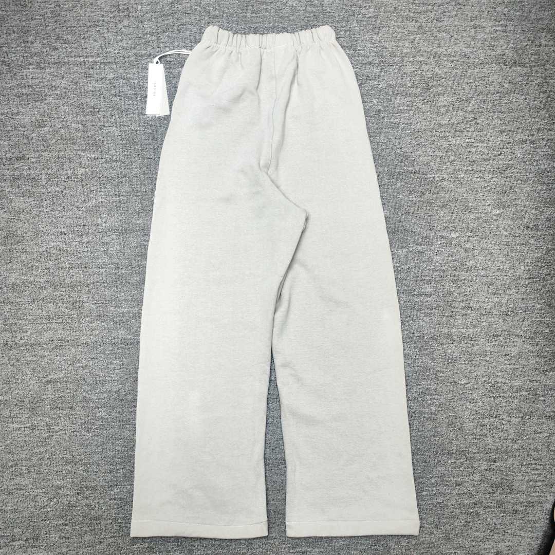 Essentials 188 FW26Holiday 2026 CLASSIC Sweatpant : Black Smoke Mist Grey :XS-XL - Image 25