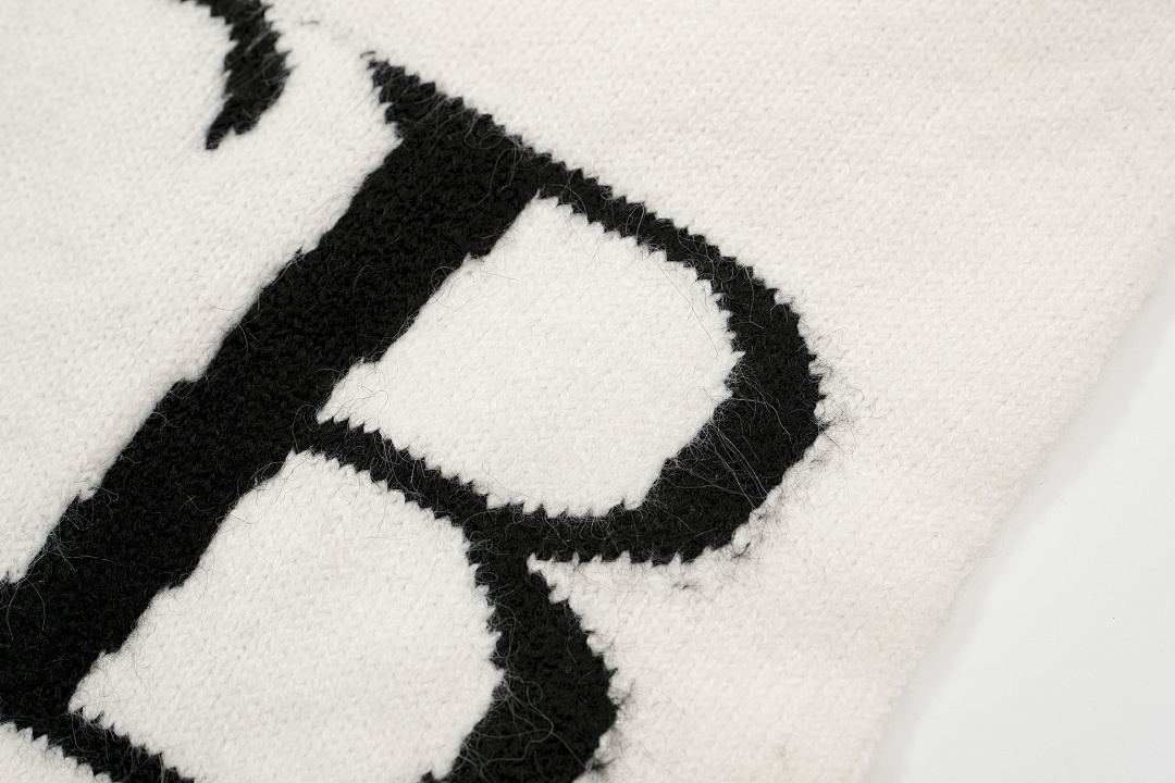 On Running 198 Cole Buxton Logo Floral Fleece Stitching Lace Short Black Off White Grey Blue Camel S-XL C7030# - Image 70