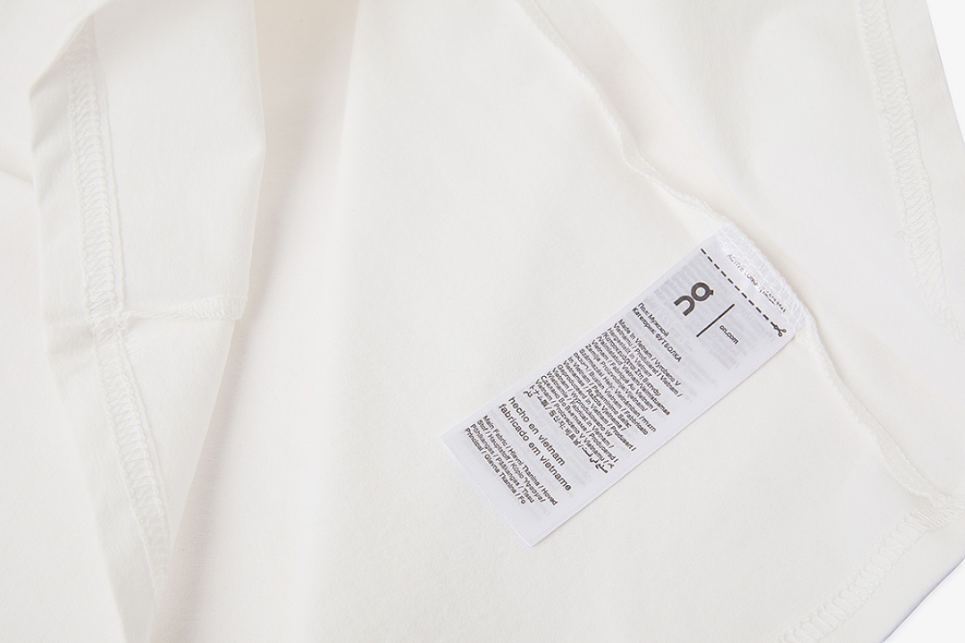 On Running ON SALE68 RUNNING Logo Print Collar Short Sleeve T : Black White M L XL - Image 14