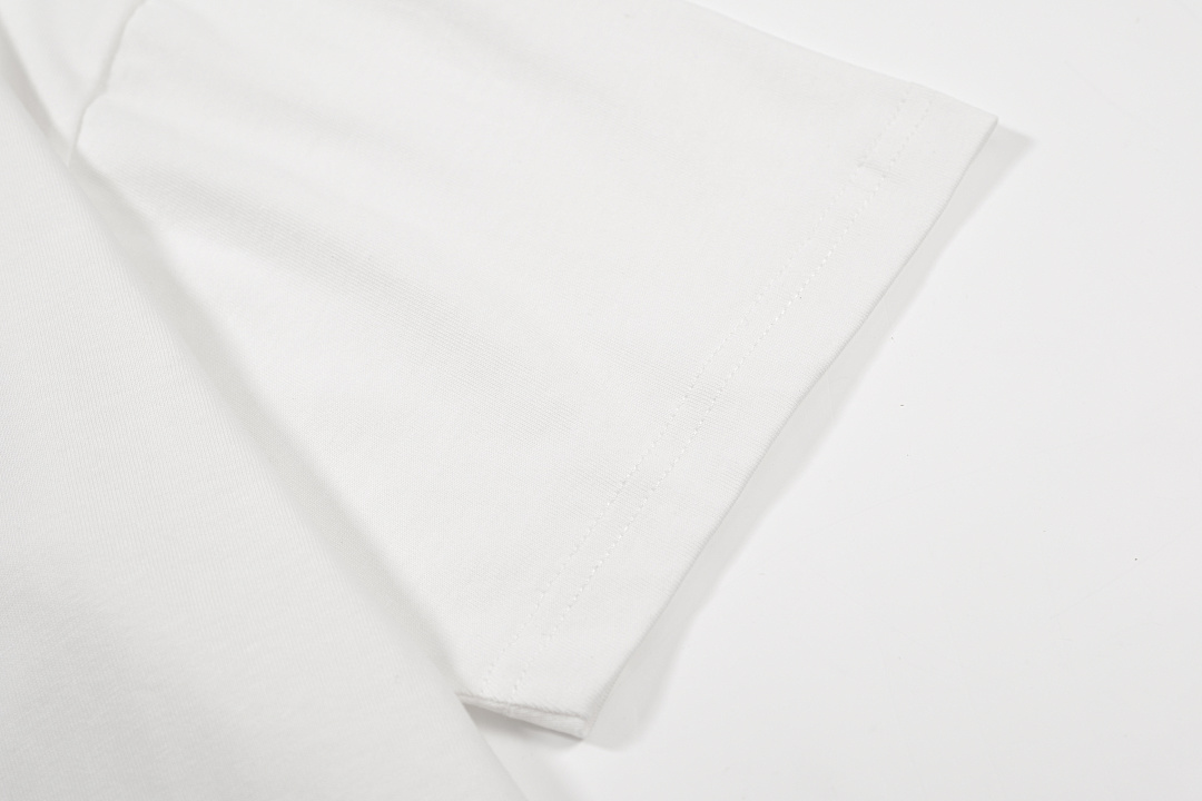 On Running 118 Maison Margiela MM6 LOGO Print Short Sleeve T White Black 46 48 50 52 3430# - Image 29