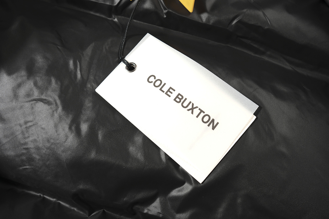 On Running 278 Cole Buxton Gloss Surface Vest Black Coffee S-XL C7037# - Image 32