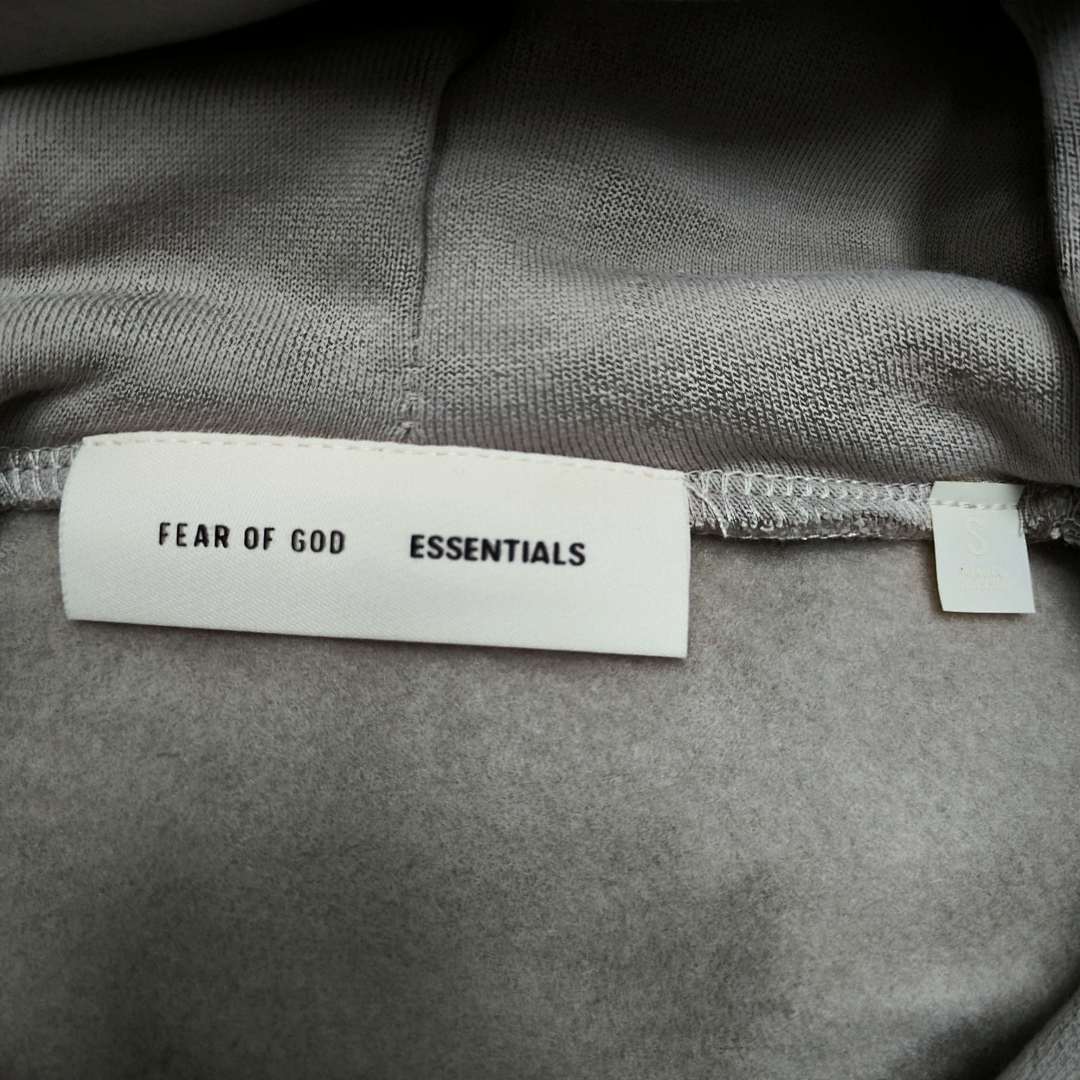 Essentials 228 FW26 Holiday 2026 CLASSIC HOODIE : Black Smoke Mist Grey :XS-XL - Image 31