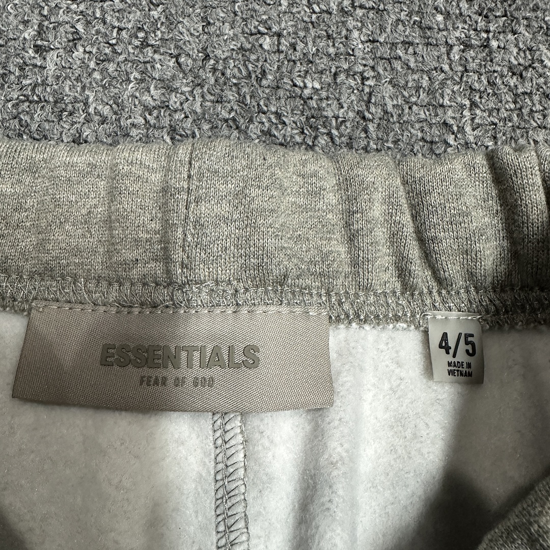 Essentials 158 KIDS Ess 22 Velvet : Black Dark Oatmeal Light 4/5 6/7 8 10 12 14/16 - Image 31