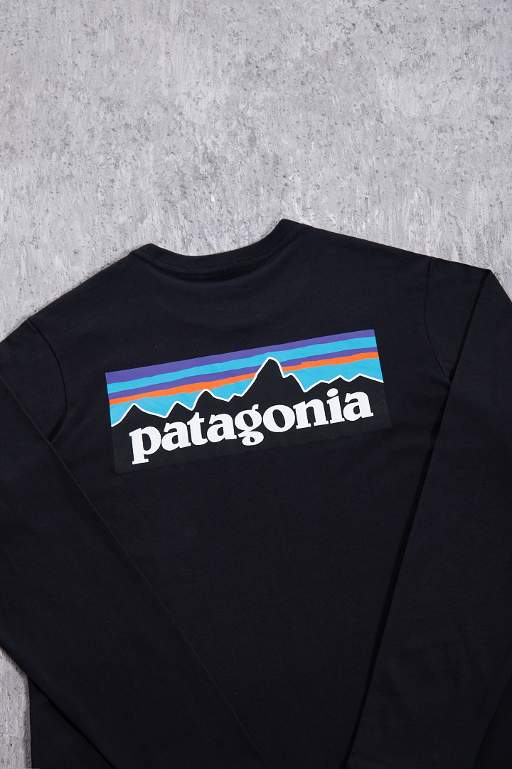 On Running 148 P6 Long Sleeve T : (Black White) - Image 7