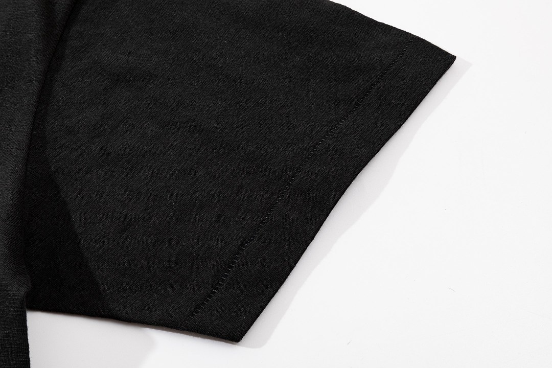 Human Made 138 HUMAN MADE × KAWS Collab SS26 Limited Exclusive Collar Short Sleeve T : Black White S M L - Image 10