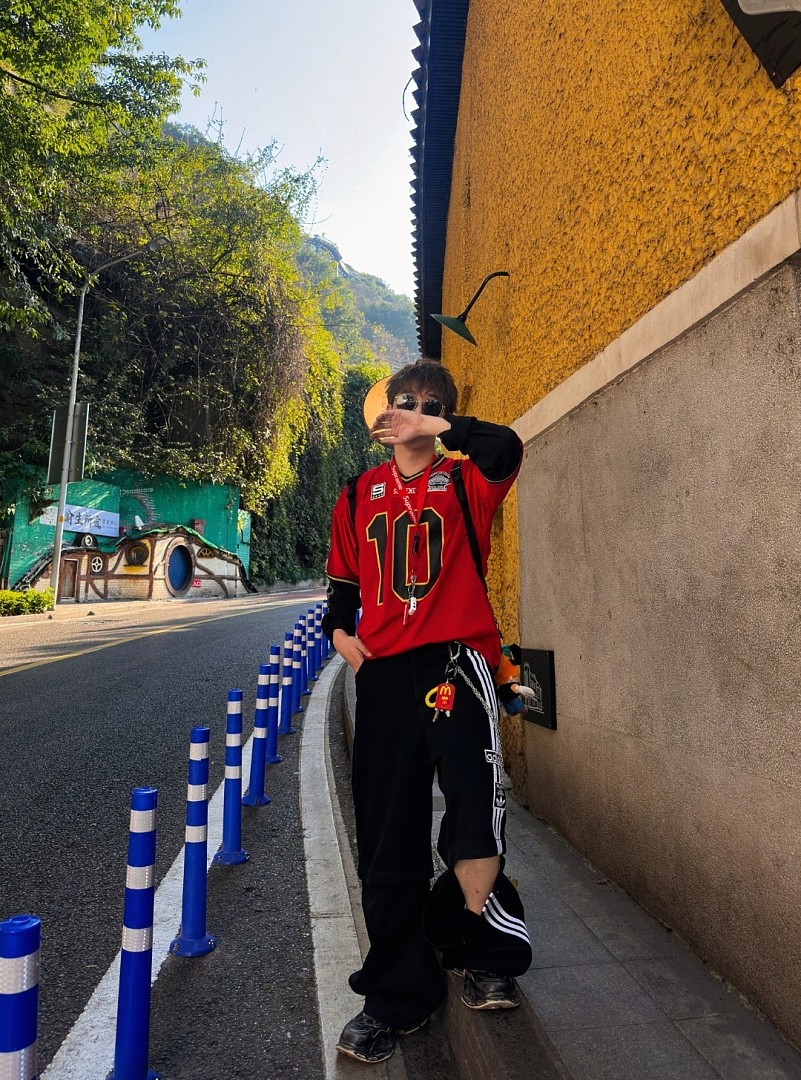 Supreme 268 SS26 WEEK1 Find God Football Jersey Embroidered Floral Mens Womens : White, Red, Black S-XL - Image 39