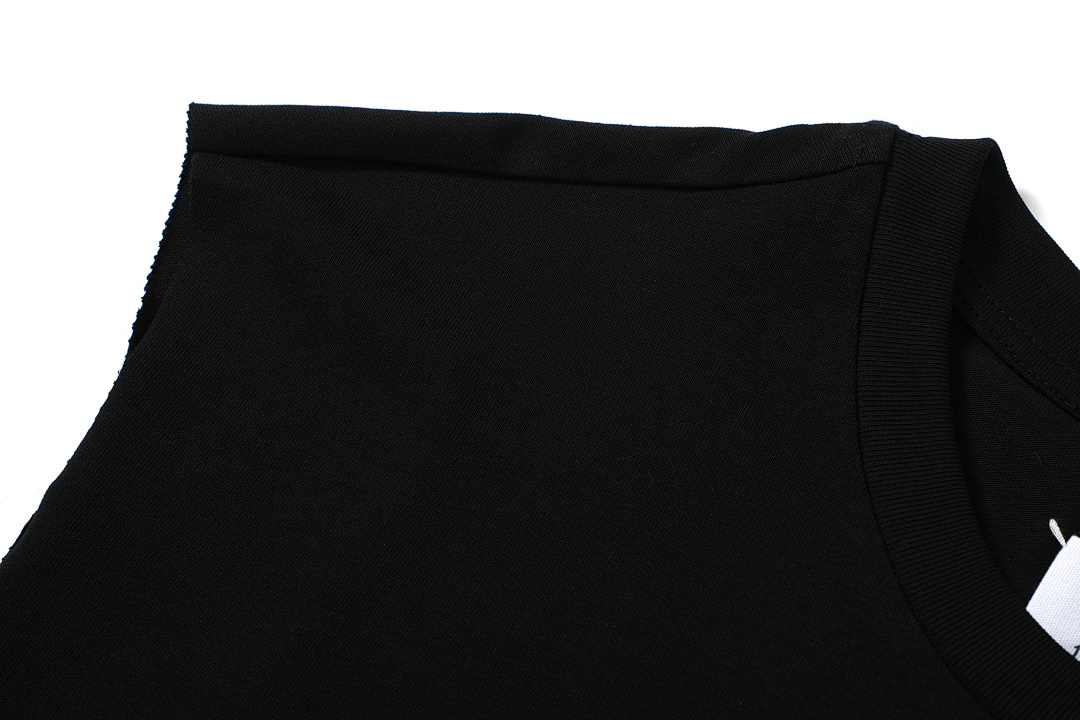 On Running 108 MM6 Maison Margiela LOGO Print T Black White 46 48 50 52 3968# - Image 7