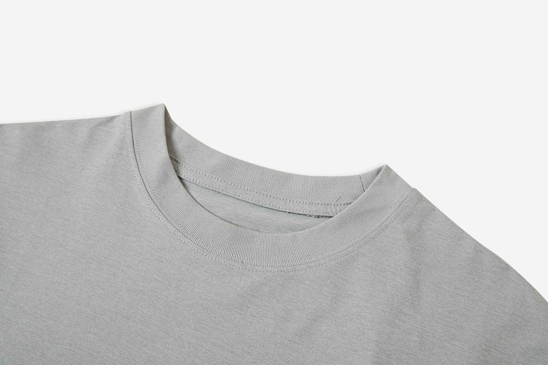 On Running 118 ON Print Short Sleeve T : White Black Grey Green M L XL - Image 11