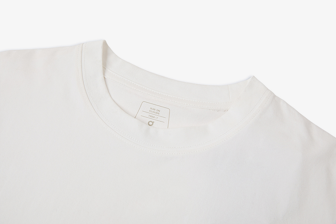 On Running ON SALE68 RUNNING Logo Print Collar Short Sleeve T : Black White M L XL - Image 7