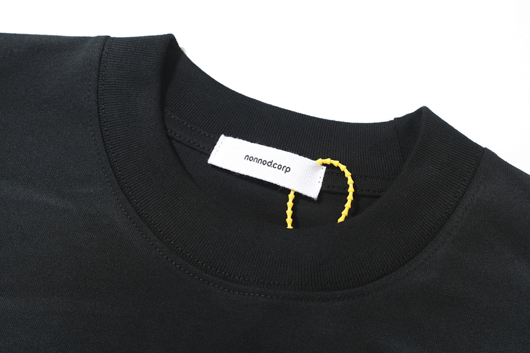 On Running 128 NONNOD Short Sleeve T Black 1 2 3 8049# - Image 4