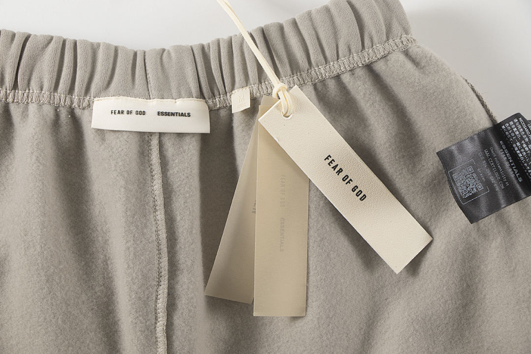 Essentials 188 FW26Holiday 2026 CLASSIC Sweatpant : Black Smoke Mist Grey :XS-XL - Image 20