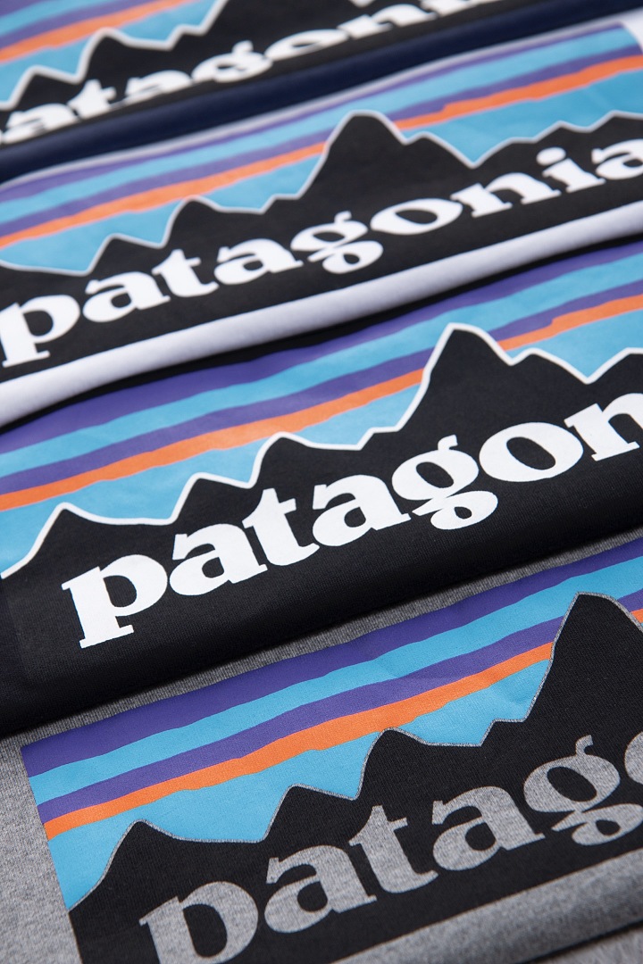 On Running 148 P6 Long Sleeve T : (Black White) - Image 23