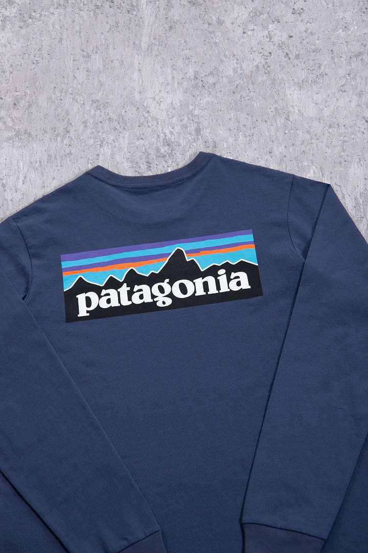 On Running 148 P6 Long Sleeve T : (Black White) - Image 19