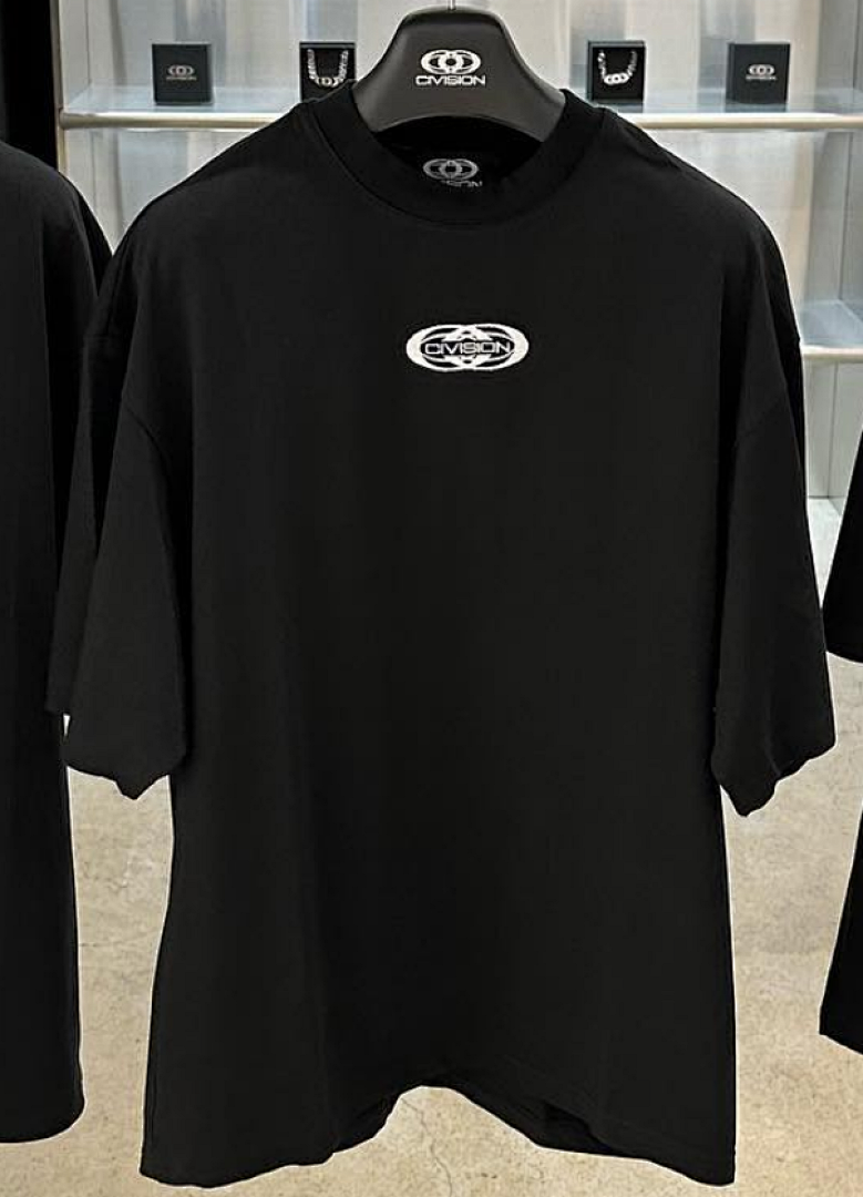 On Running 108 CIVISION By CSC Embroidered LOGO Label Short Sleeve T Black 1 2 3 3410# - Image 17