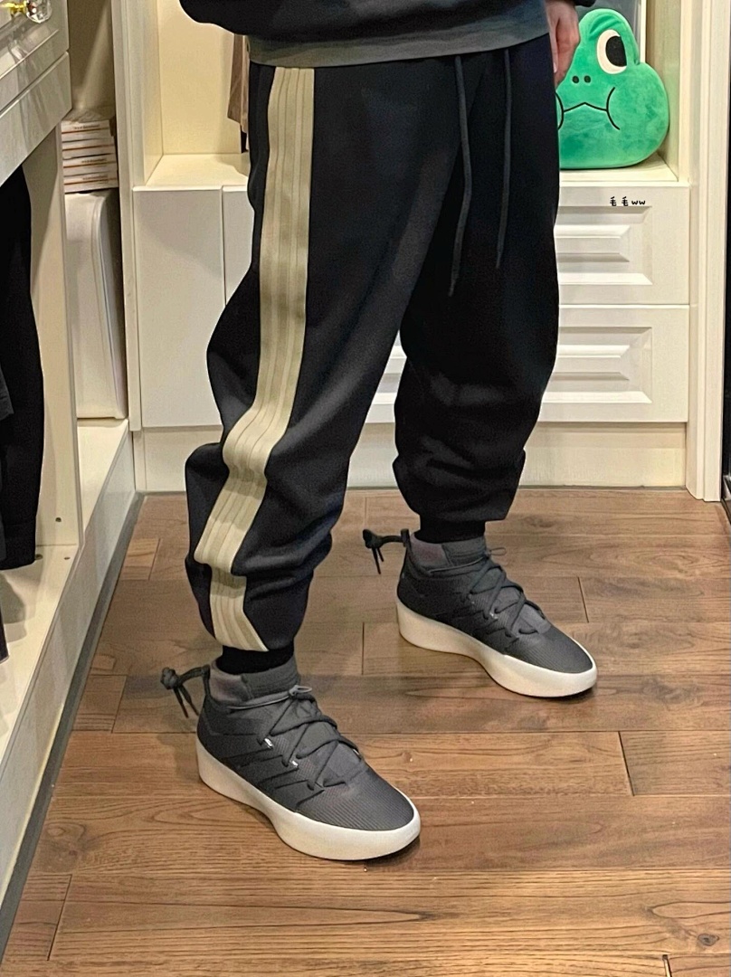 Puma 218 2024 Autumn Winter New Fear Collab Triple Wide Strap Suede Velvet Black : S M L - Image 31