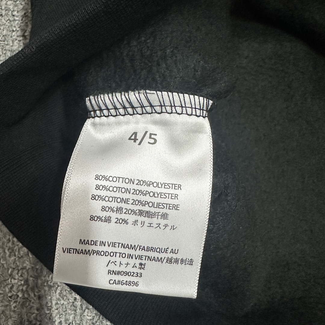 Essentials 188 Kids Ess 22 Velvet : Black Dark Oatmeal Light 4/5 6/7 8 10 12 14/16 - Image 24