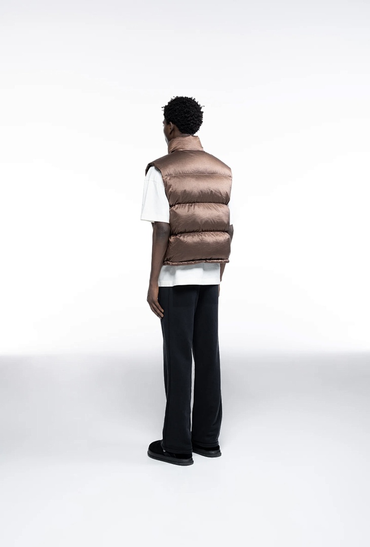 On Running 278 Cole Buxton Gloss Surface Vest Black Coffee S-XL C7037# - Image 42