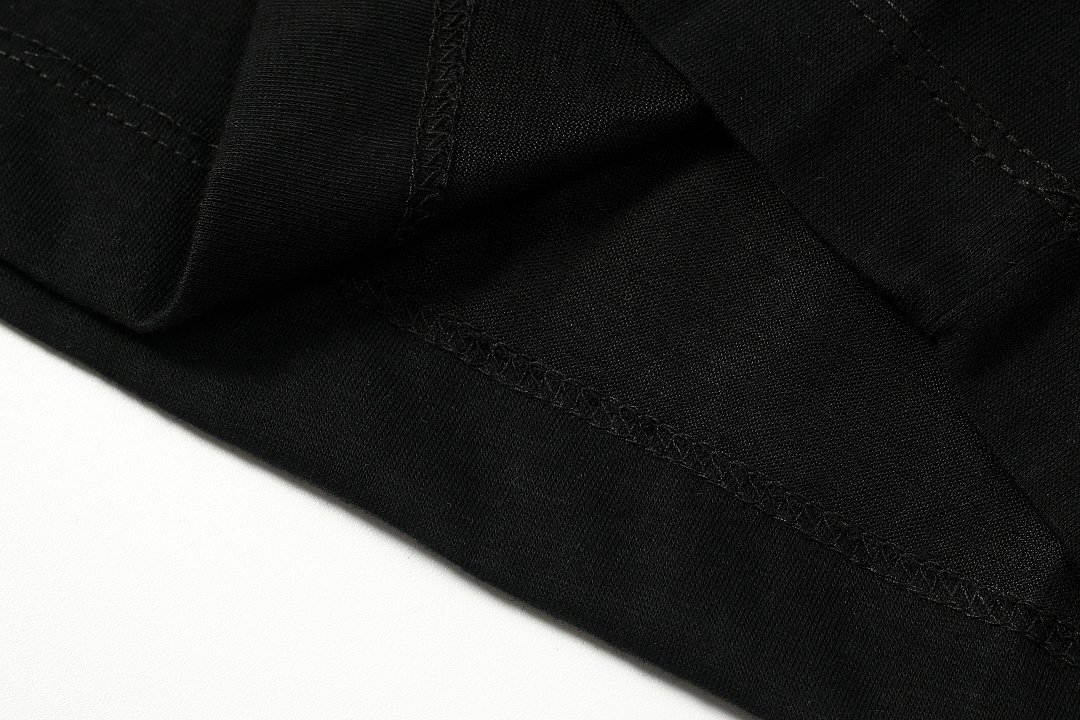 On Running 118 MM Embroidered Print Short Sleeve T Black White 46 48 50 52 8309# - Image 10