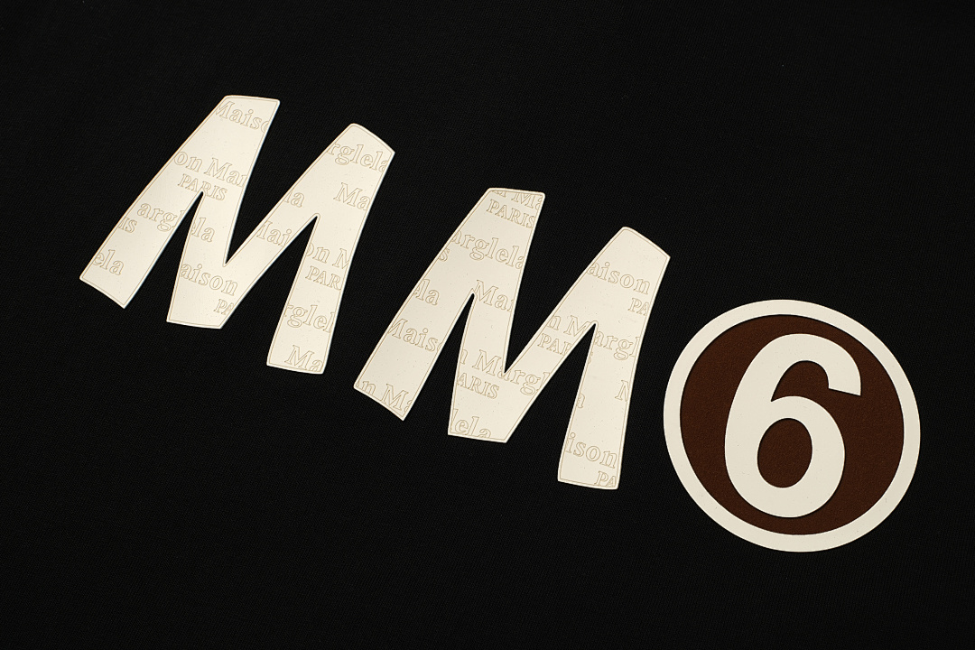 On Running 118 MM6 Maison Margiela LOGO Print Short Sleeve T Black White 46 48 50 52 3972# - Image 7
