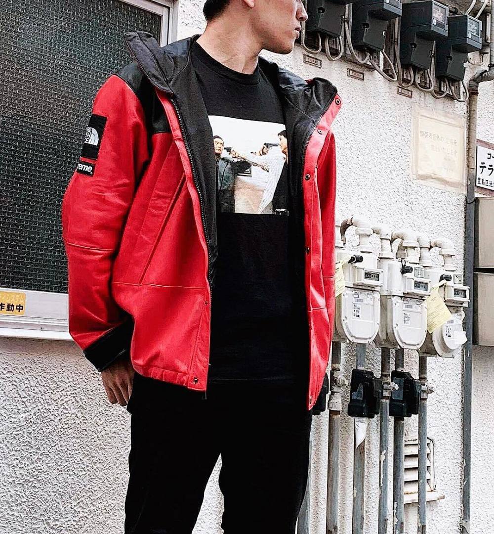 Supreme 108 Sup 18Fw The Killer Trust Print Tee Black, White, S-XL - Image 11