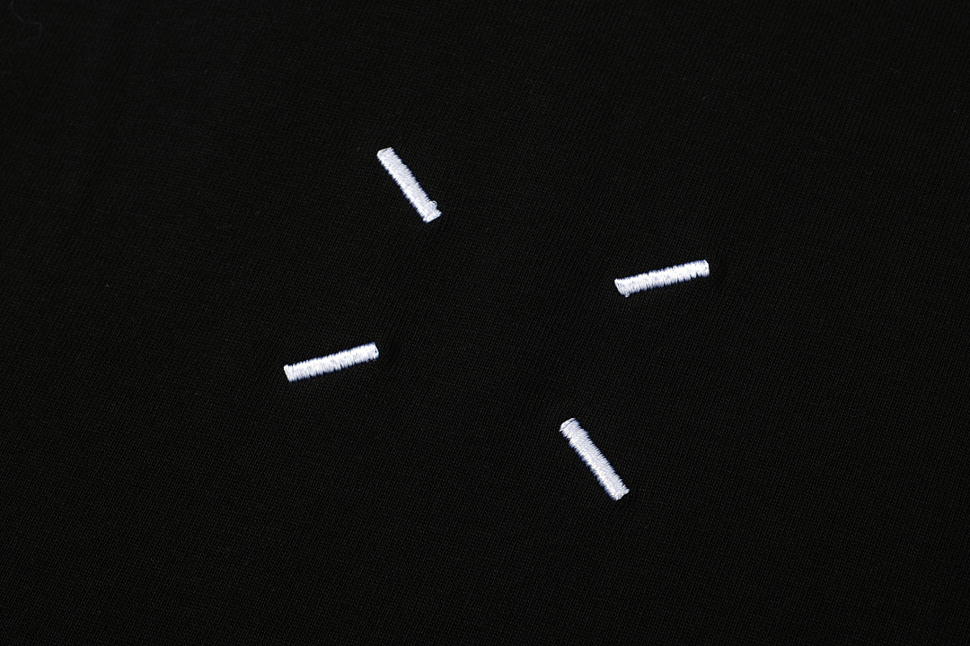 On Running 108 MM6 Maison Margiela LOGO Print T Black White 46 48 50 52 3968# - Image 6