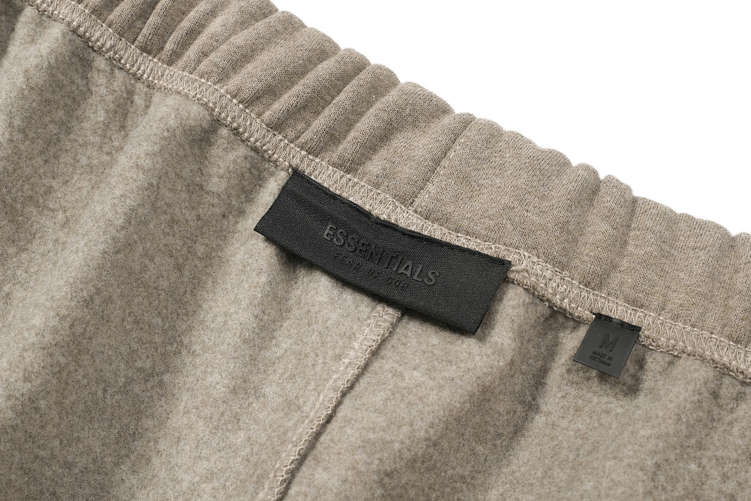 Essentials 178 Ess FALL24 HOLIDAY Fleece EssentialSweatpant Print Lace Up Velvet : Dark Mist Grey Light Black Desert Gold Brown :S-XL - Image 93
