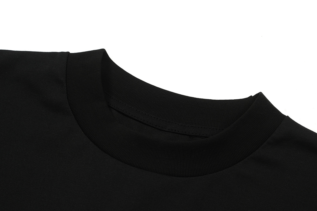 On Running 118 M6 Print Short Sleeve T Black White 46 48 50 52 8095# - Image 5