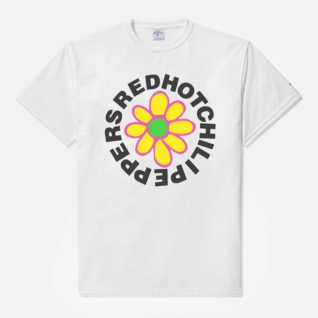 Unbranded 108 NOAH X Red Hot Chili Peppers Launch ‘Unlimited Love’ Tour Tee Limited Exclusive Collab Print Short Sleeve T : (Black) - Image 4