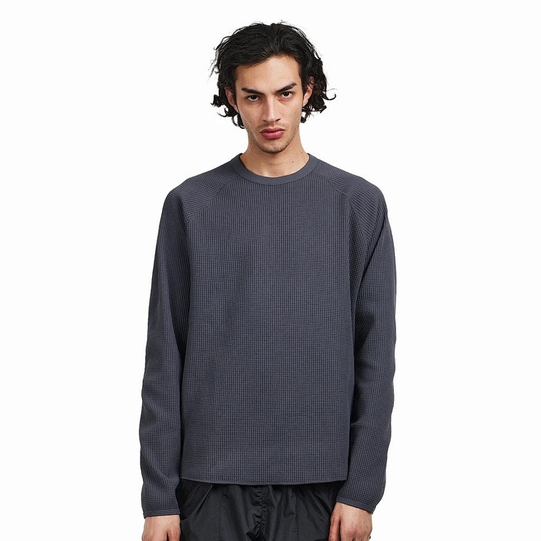 Unbranded 158 Goldwin SS25 SOLOTEX City Embroidered Snow Floral Logo Long Sleeve T : Black Cloud Grey White 2 3 4 5 - Image 6