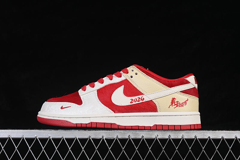 Nike DUNK LOW CASUAL SNEAKERS RED/WHITE/APRICOT · DS6608-020, photo 1