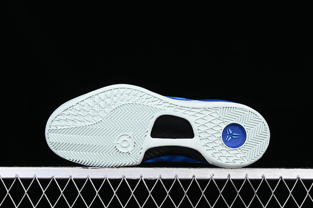 Nike [555035-400]-[KOBE 8 SYSTEM GREY/WHITE/BLUE]-[MAN:40-46] - Image 15