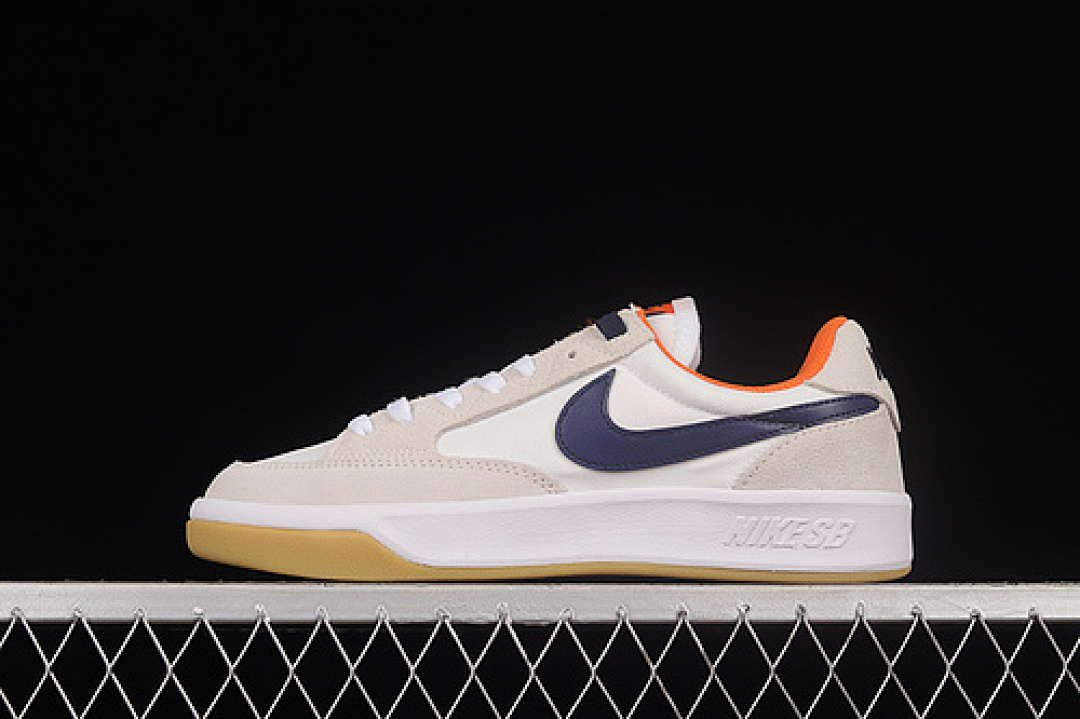 Unbranded [CW7456-102]-[SB ADVERSARY WHITE/ORANGE/BROWN/NAVY]-[WOMAN:36-39]-[MAN:40-44], photo 1