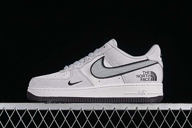 Nike Nike AIR FORCE 1 07 LOW CDG WHITE/GREY/BLACK · HD1968-015, photo 1