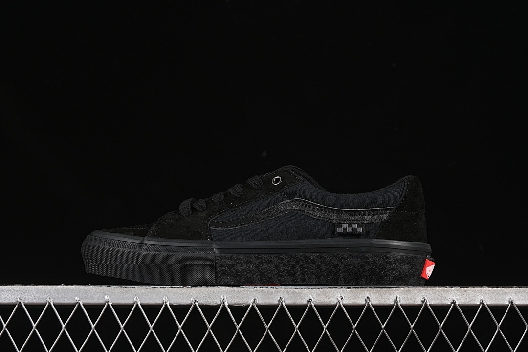 ANTI-SLIP CASUAL SKATEBOARD SHOES BLACK/BLACK · VN0A4UUKENR, photo 1