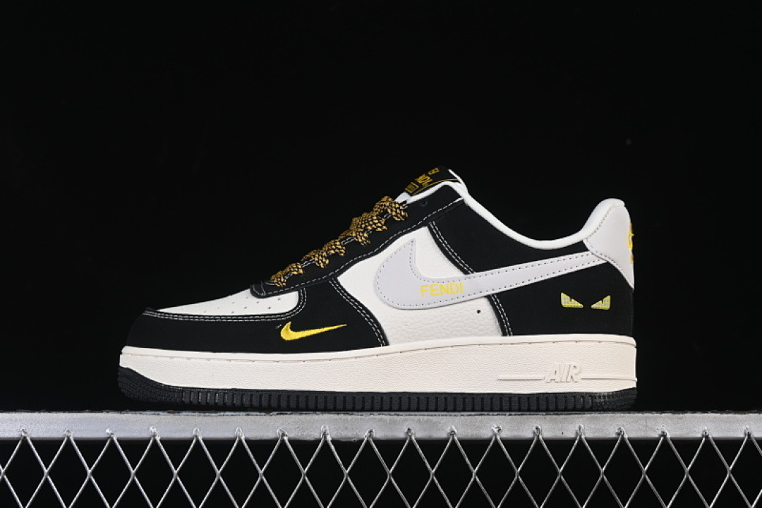 Nike [DX1888-099]-[AIR FORCE 1 07 LOW WHITE/BLACK]-[WOMAN:36-39]-[MAN:40-45] - Image 2