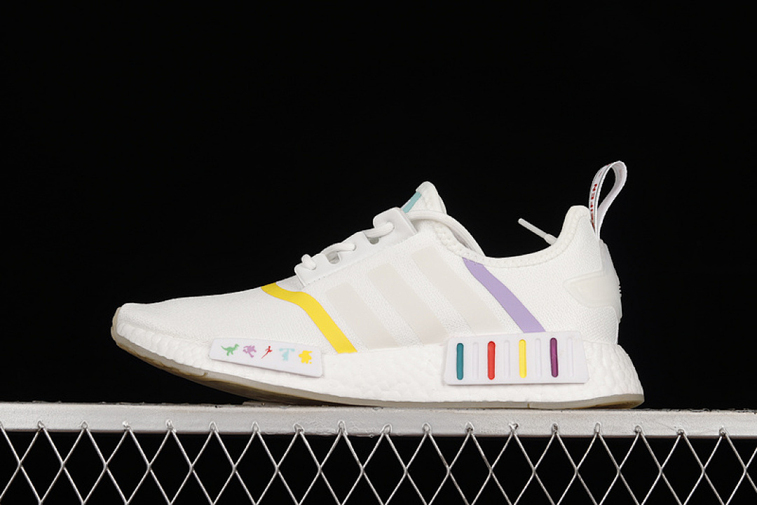 DISNEY PIXAR X NMD_R1 TOY STORY CLOUD WHITE/CLOUD WHITE/CORE BLACK · GX0996, photo 1