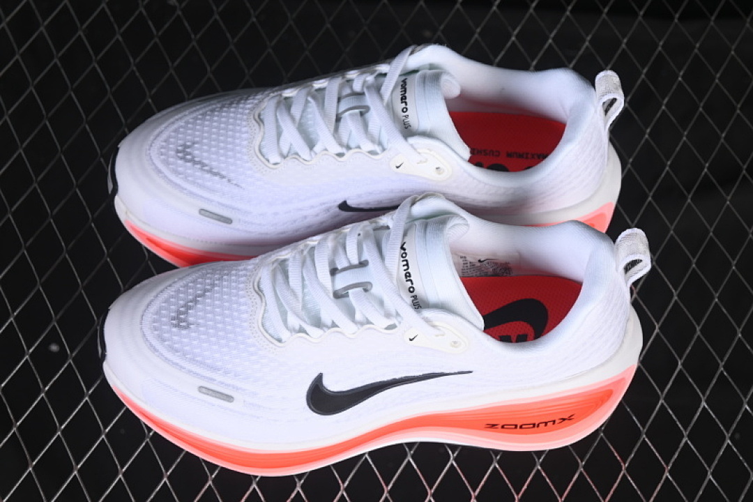 Nike [HV8150-100]-[AIR ZOOM VOMERO PLUS WHITE/BLACK/ORANGE]-[WOMAN:36-39]-[MAN:40-45] - Image 12
