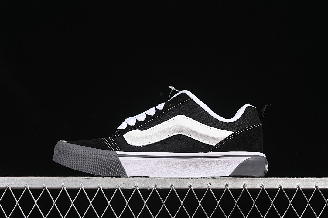 Unbranded [VN0009QCCJJ]-[LOW-TOP RETRO CASUAL SHOES BLACK/WHITE]-[WOMAN:35-39]-[MAN:40-44], photo 1