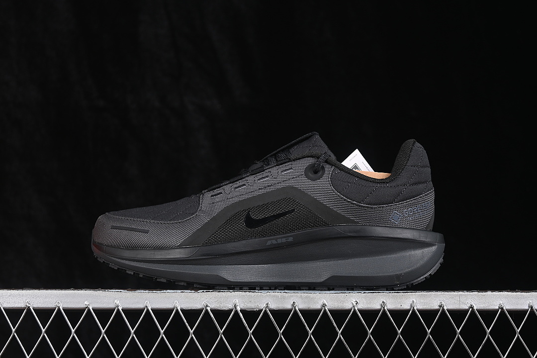 Unbranded [FQ1358-001]-[WINFLO 11 GORE-TEX BLACK/ANTHRACITE/BLACK]-[WOMAN:36-39]-[MAN:40-46], photo 1