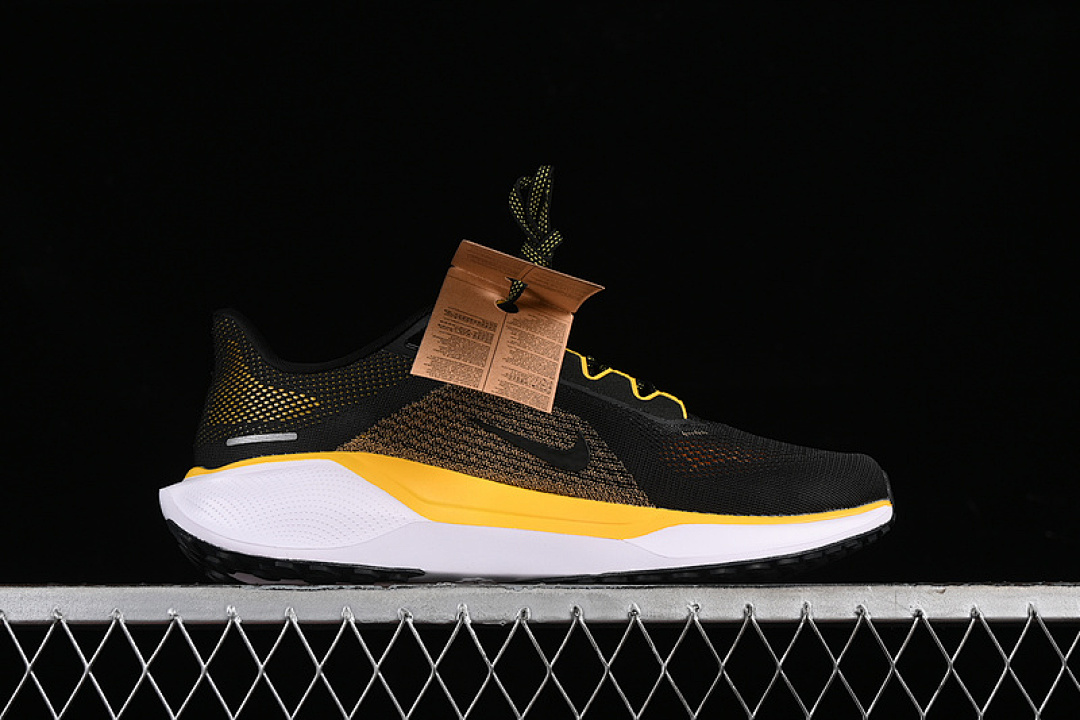 Nike [FZ5097-001]-[NFL X AIR ZOOM PEGASUS 41 BLACK/WHITE/WHITE/UNIVERSITY GOLD/BLACK]-[MAN:39-46] - Image 15