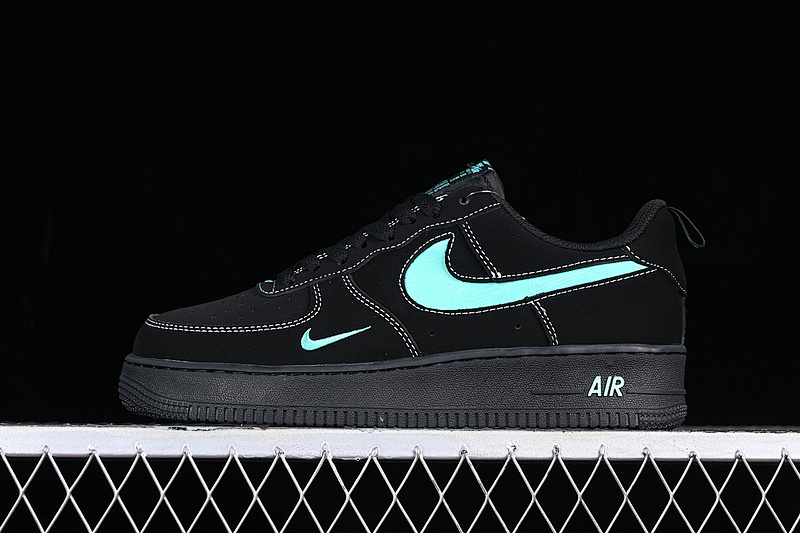 Nike Nike AIR FORCE 1 07 LOW CUT OUT BLACK/GREEN/WHITE · FB8971-500, photo 1