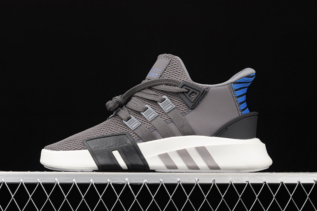 Unbranded [CQ2994]-[EQT BASKETBALL ADV CARBON/CARBON/COLLEGIATE ROYAL]-[WOMAN:36-39]-[MAN:40-45], photo 1