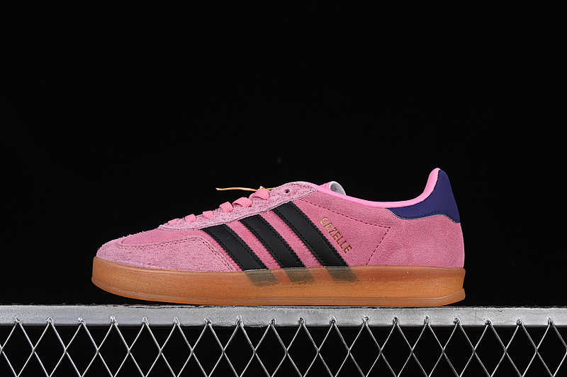 Purple Adidas ORIGINALS GAZELLE INDOOR BLISS PINK/CORE BLACK/COLLEGIATE PURPLE · IE7002, photo 1