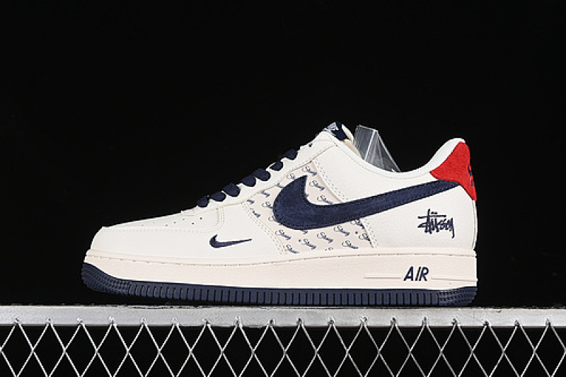 Nike Nike AIR FORCE 1 07 LOW OFF WHITE/BLUE/RED · XZ3318-566, photo 1
