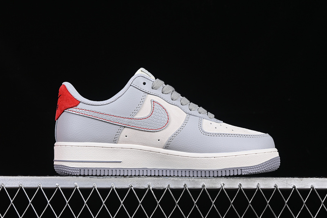 Nike [DM6688-027]-[AIR FORCE 1 07 LOW WHITE/GREY/RED]-[WOMAN:36-39]-[MAN:40-45] - Image 16