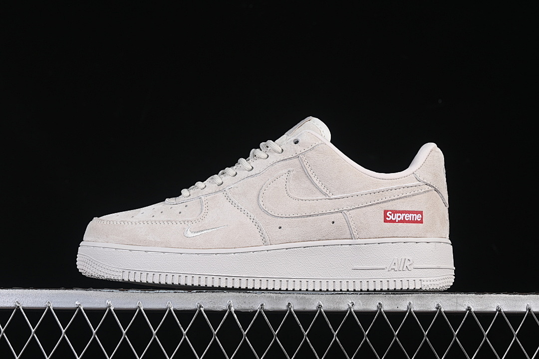 Nike Nike AIR FORCE 1 07 LOW WHITE/WHITE/WHITE · DF0188-116, photo 1