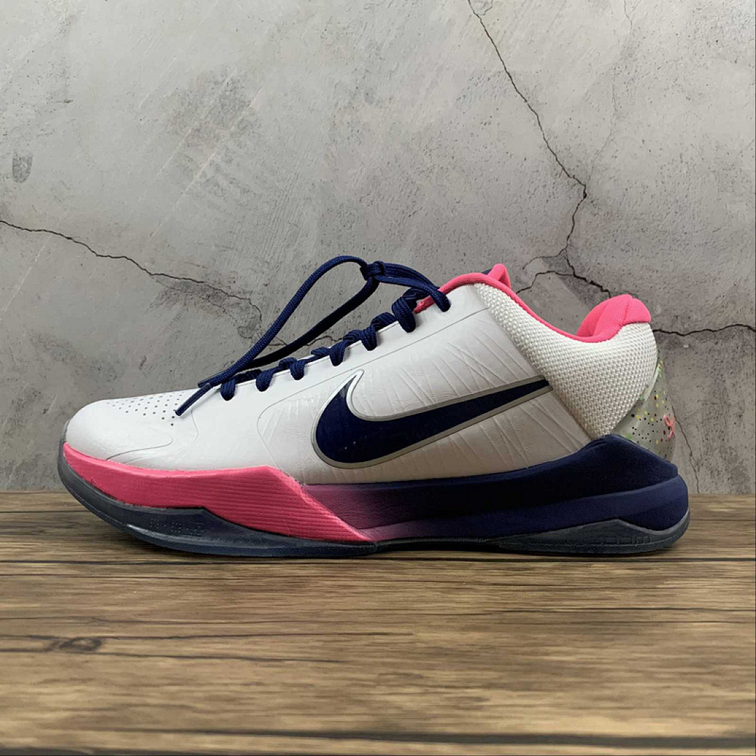 Nike Nike ZOOM KOBE 5 PROTRO KAY YOW WHITE/METALLIC SILVER · CW2210-100, photo 1
