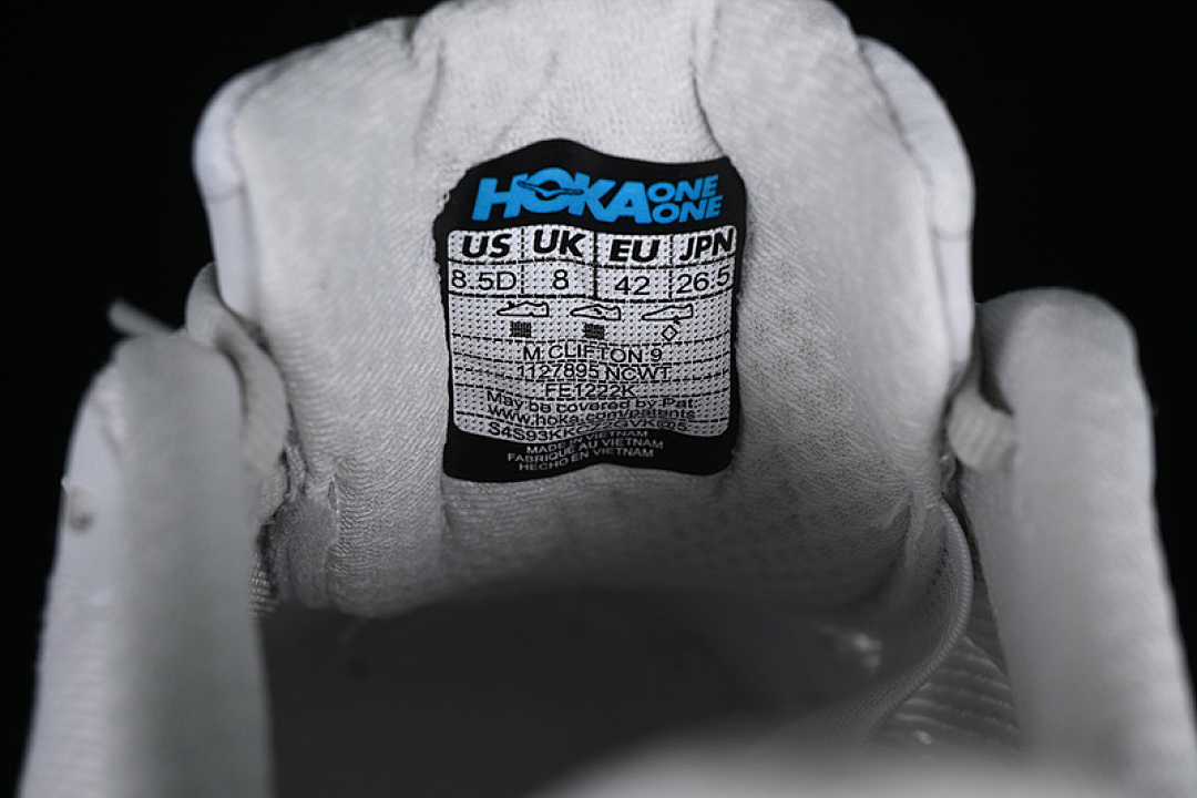 On Running [1127895 NCWT]-[HOKA ONE CLIFTON 9 WHITE/GREY/SILVER]-[WOMAN:36-39]-[MAN:40-45] - Image 6